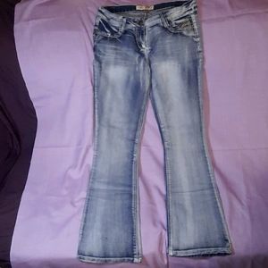 l.e.i. ashley lowrise bootcut jeans Size 7 regular